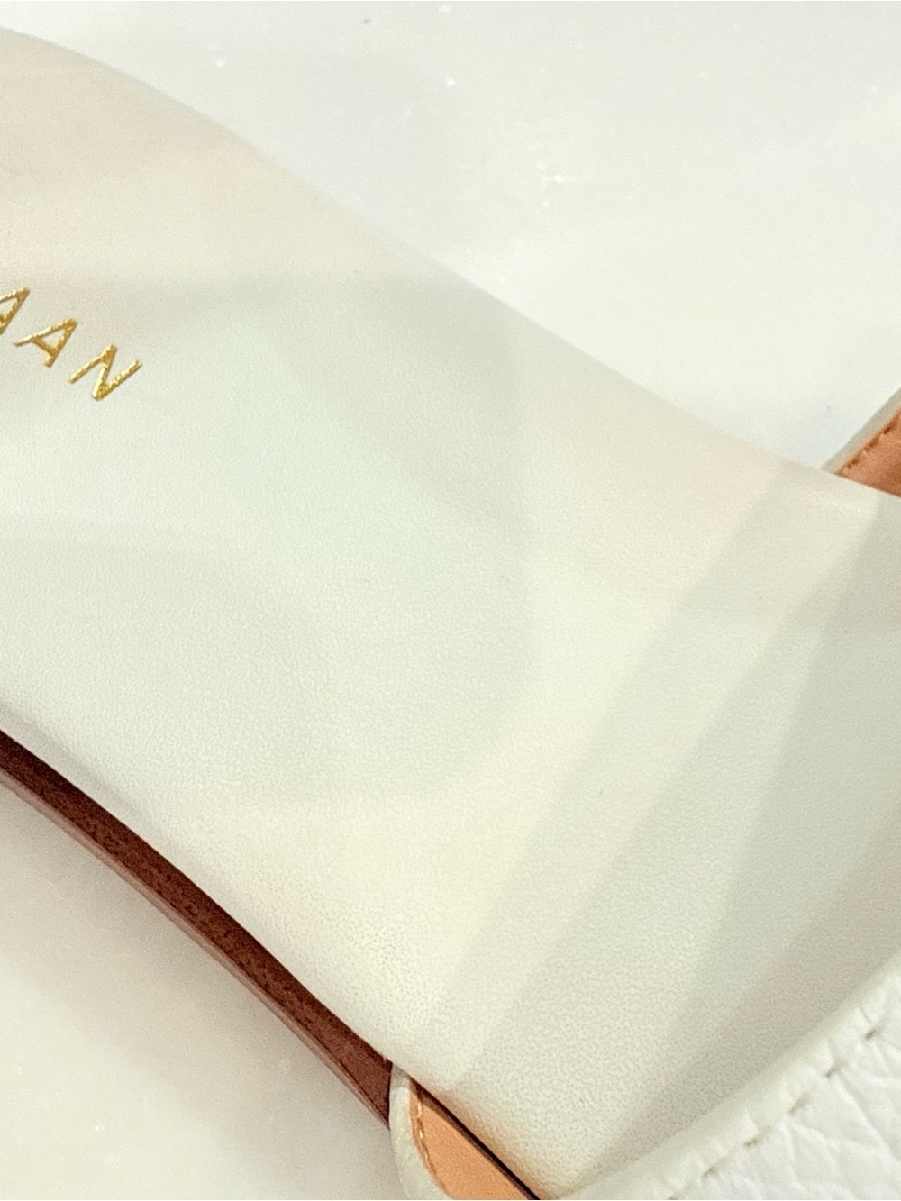 Women's SANDALS Cole Haan Flynn Logo Slide - WHITE LEATHER Sz 8.5 - Picture 12 of 14